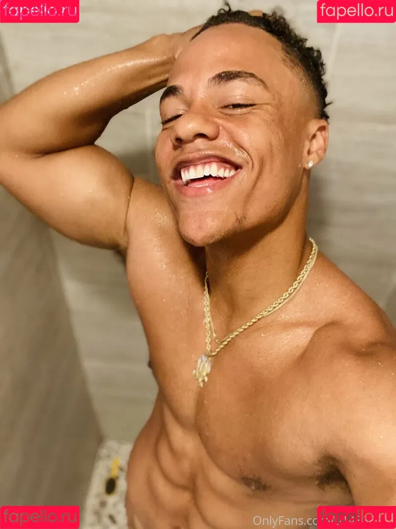 cmulaaa Onlyfans Photo Gallery 