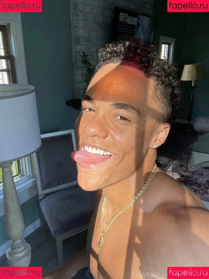 cmulaaa Onlyfans Photo Gallery 