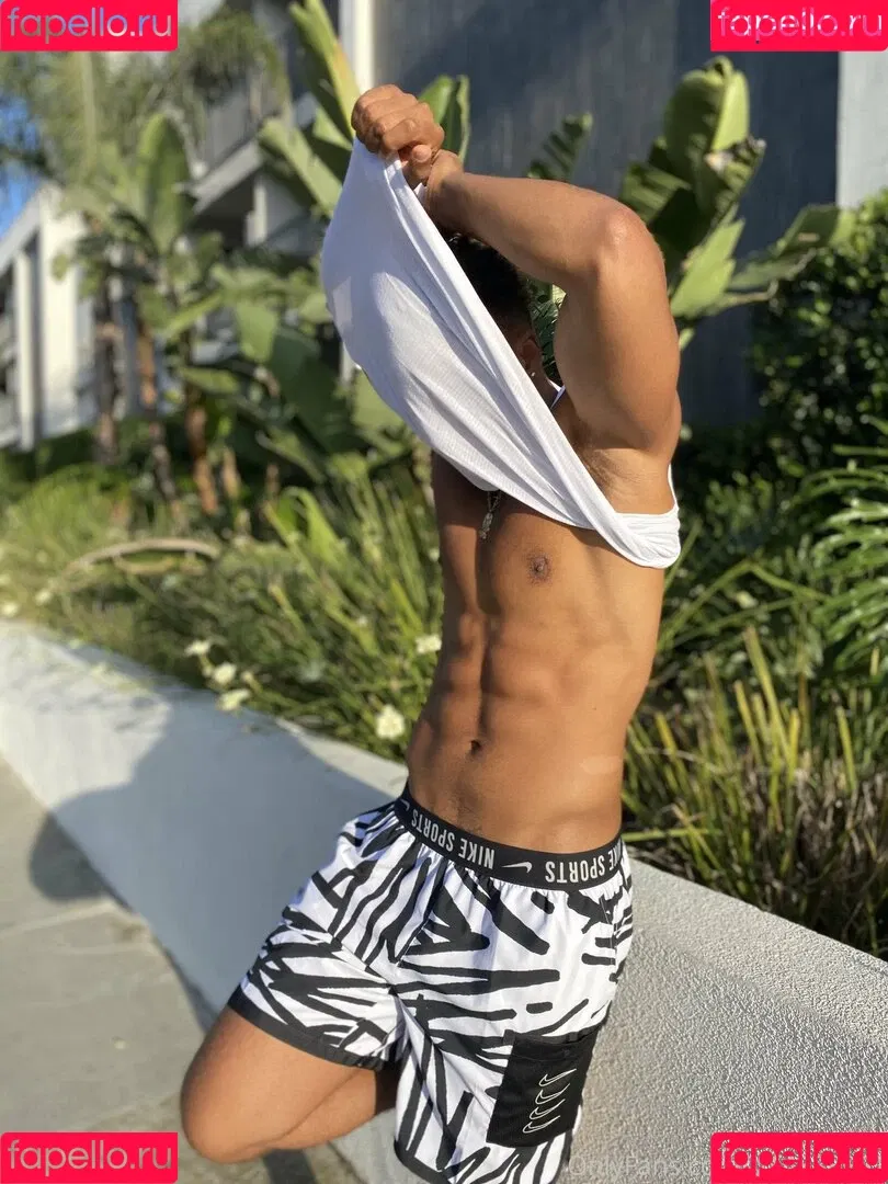 cmulaaa Onlyfans Photo Gallery 