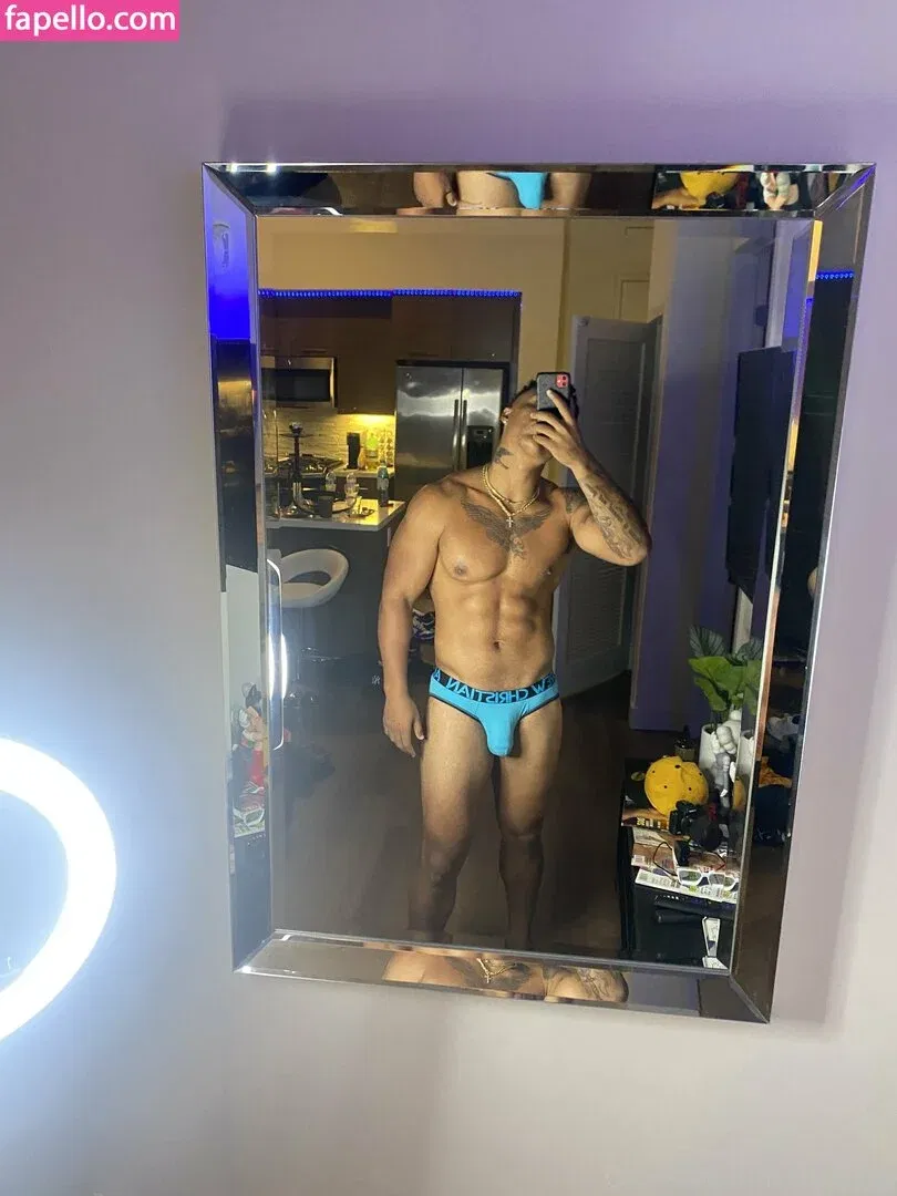 cmulaaa Onlyfans Photo Gallery 