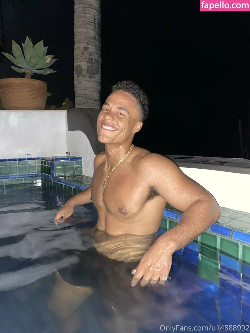 cmulaaa Onlyfans Photo Gallery 