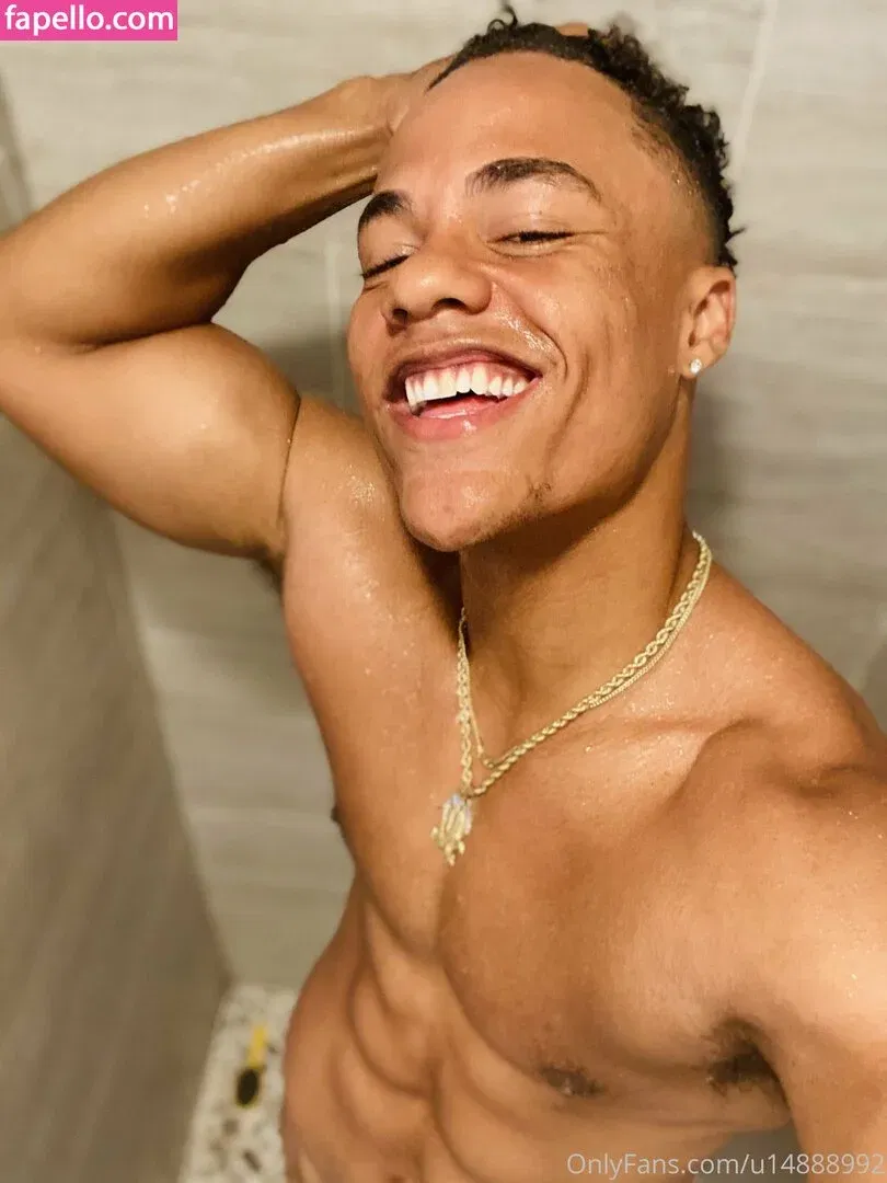 cmulaaa Onlyfans Photo Gallery 