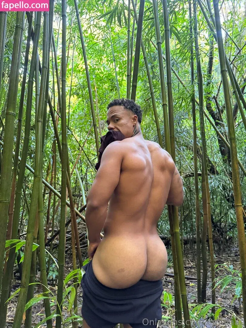 cmulaaa Onlyfans Photo Gallery 