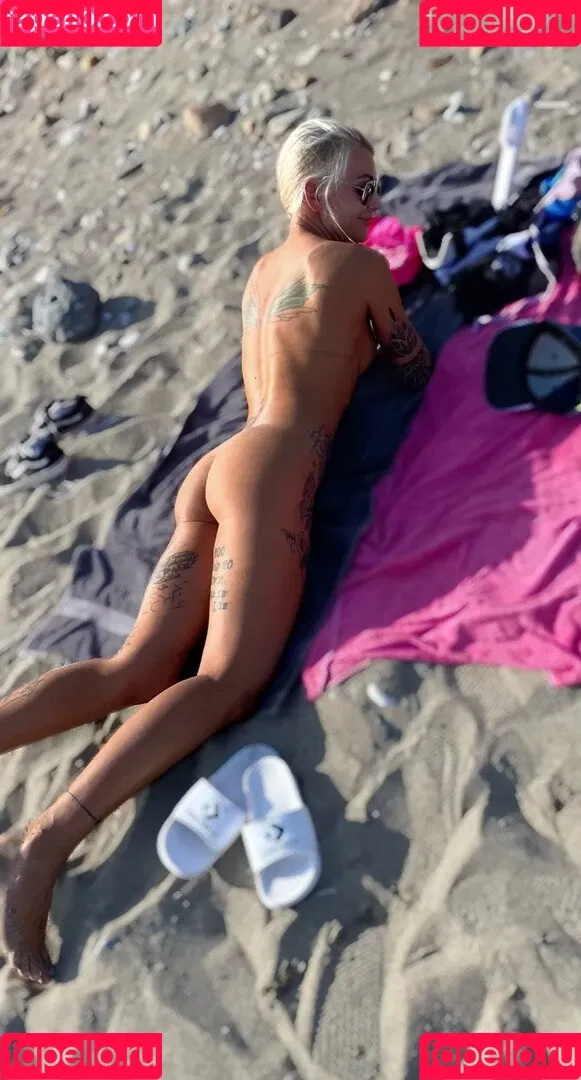 Anni_xa Onlyfans Photo Gallery 