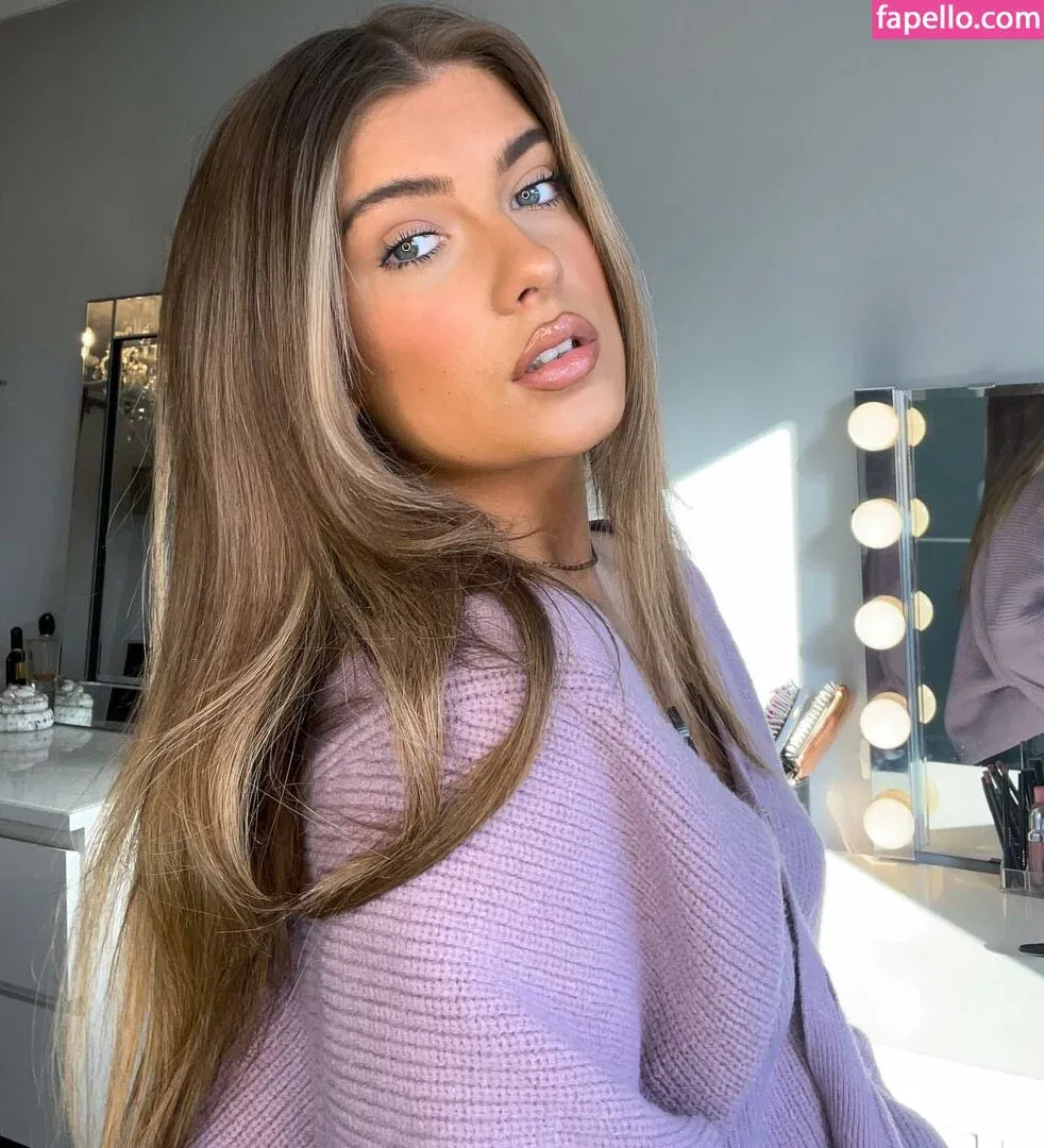 Ellie Couser Onlyfans Photo Gallery 