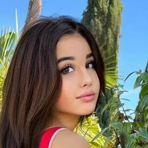 Zarah Heavens Onlyfans Photo Gallery 