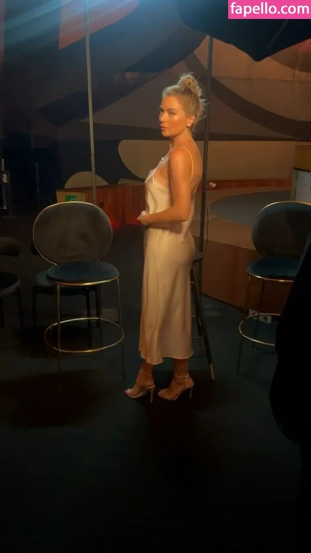 Ludwika Paleta Onlyfans Photo Gallery 