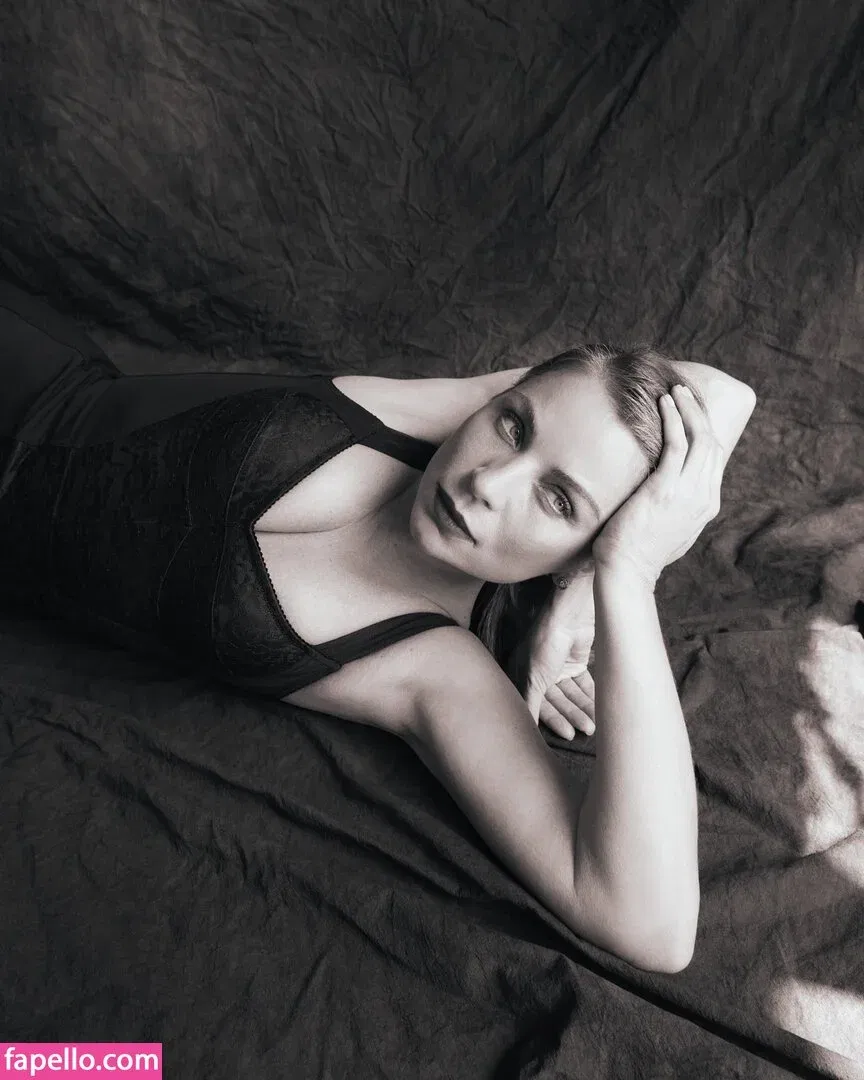 Ludwika Paleta Onlyfans Photo Gallery 