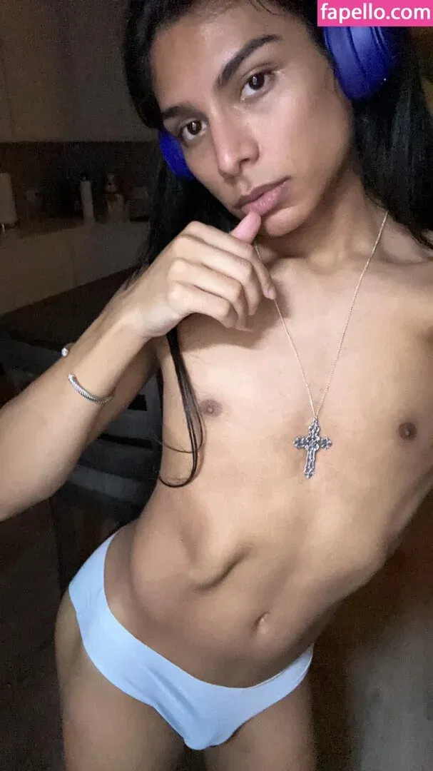angelakira Onlyfans Photo Gallery 