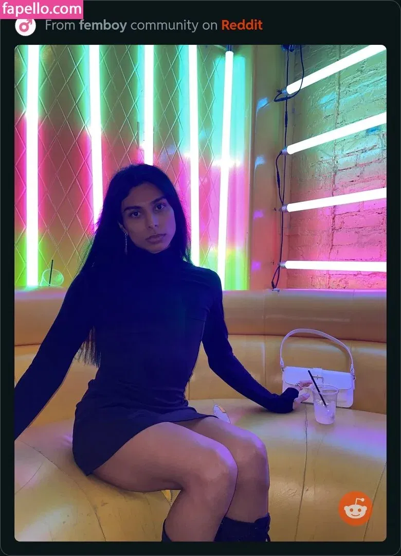 angelakira Onlyfans Photo Gallery 