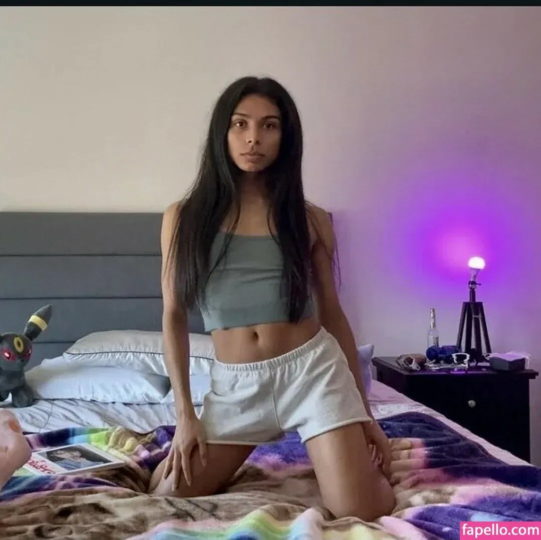 angelakira Onlyfans Photo Gallery 