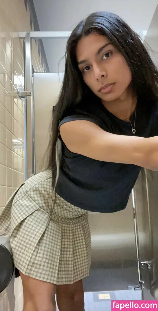 angelakira Onlyfans Photo Gallery 