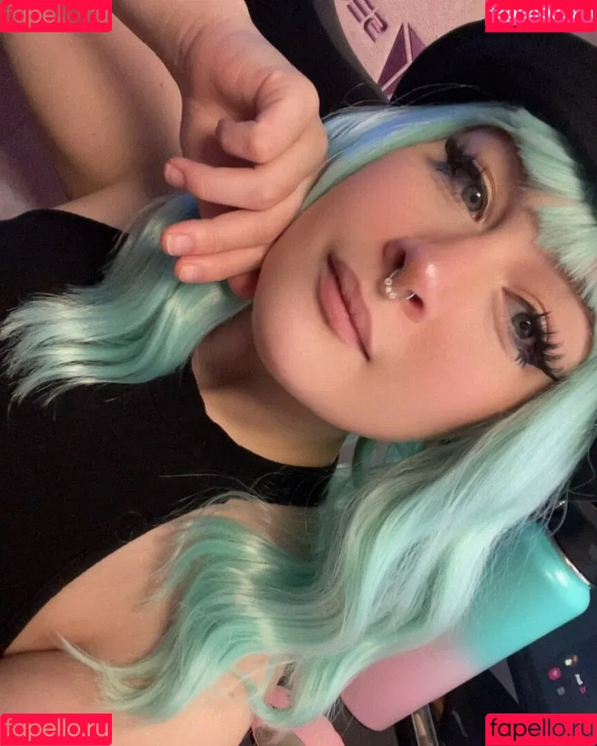 evamilaa Onlyfans Photo Gallery 