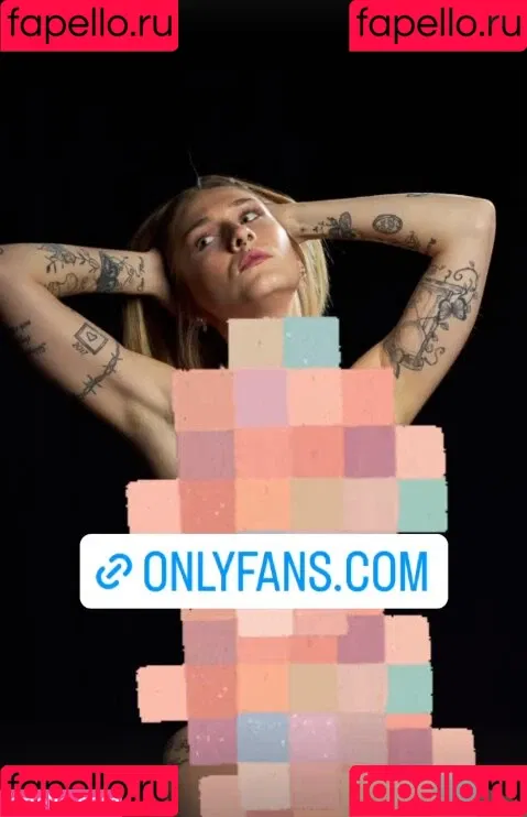Lisaxptc Onlyfans Photo Gallery 