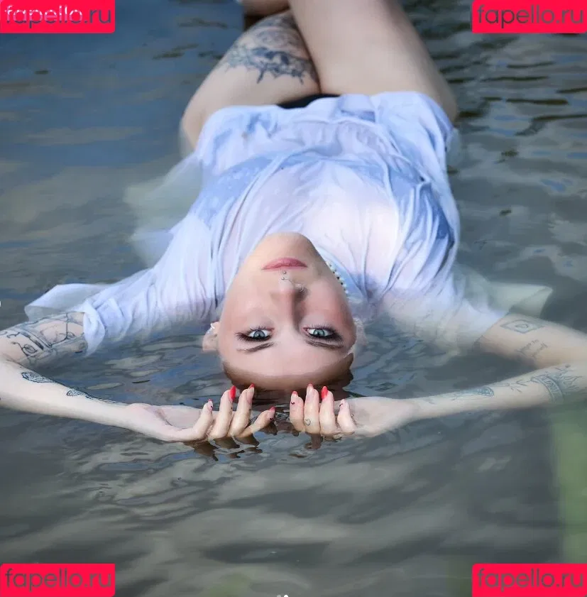 Lisaxptc Onlyfans Photo Gallery 