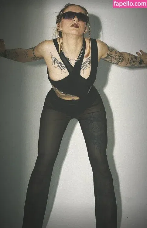 Lisaxptc Onlyfans Photo Gallery 