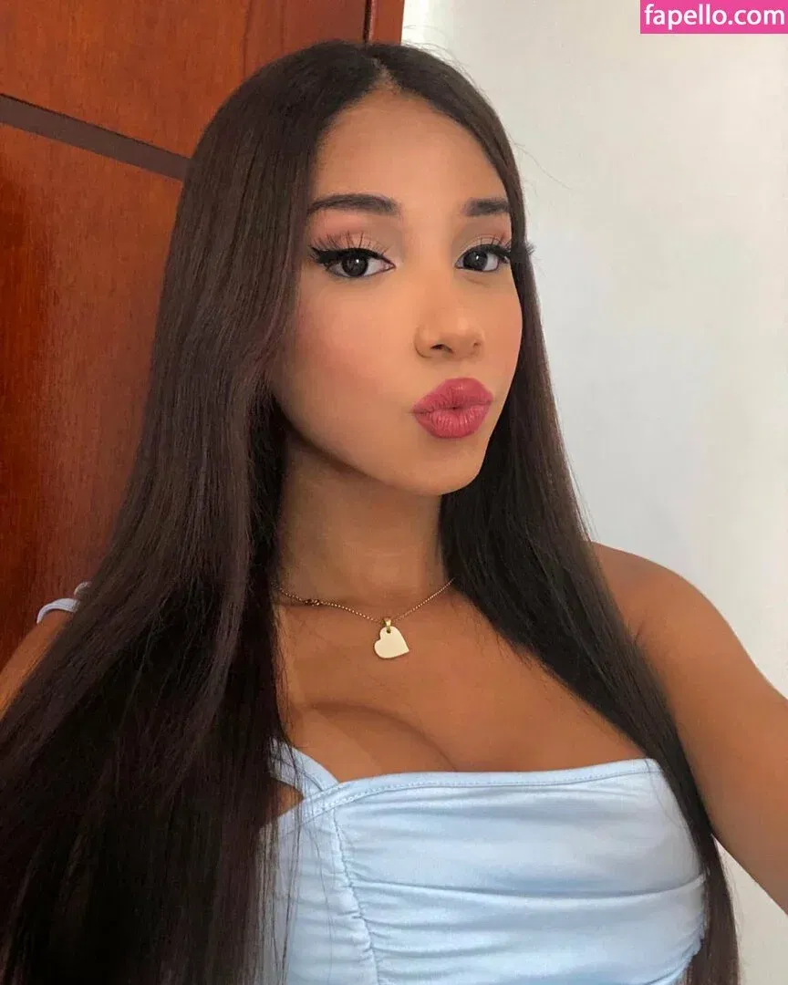 Twayla Venti Onlyfans Photo Gallery 