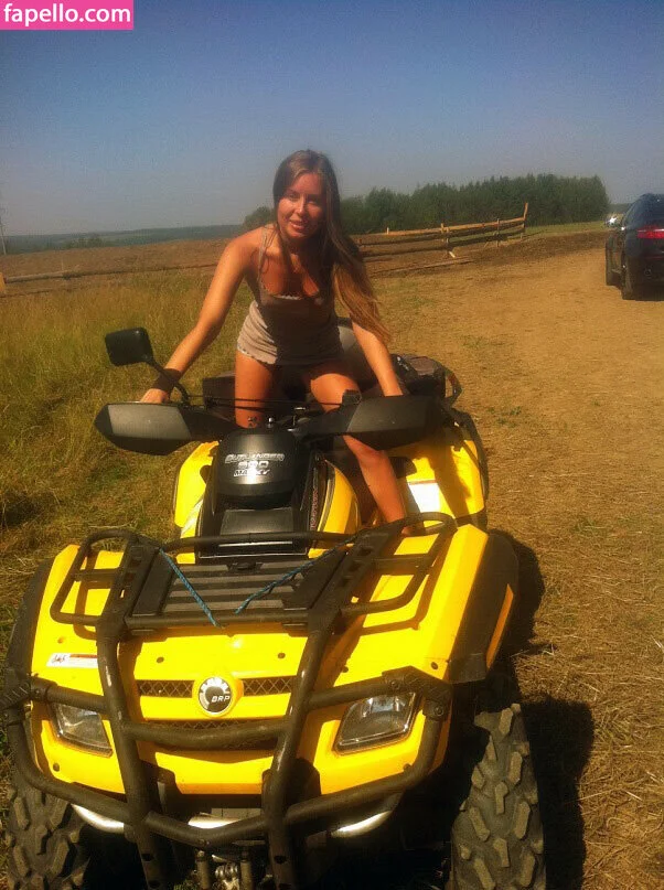 Julia Mikhalkova Onlyfans Photo Gallery 