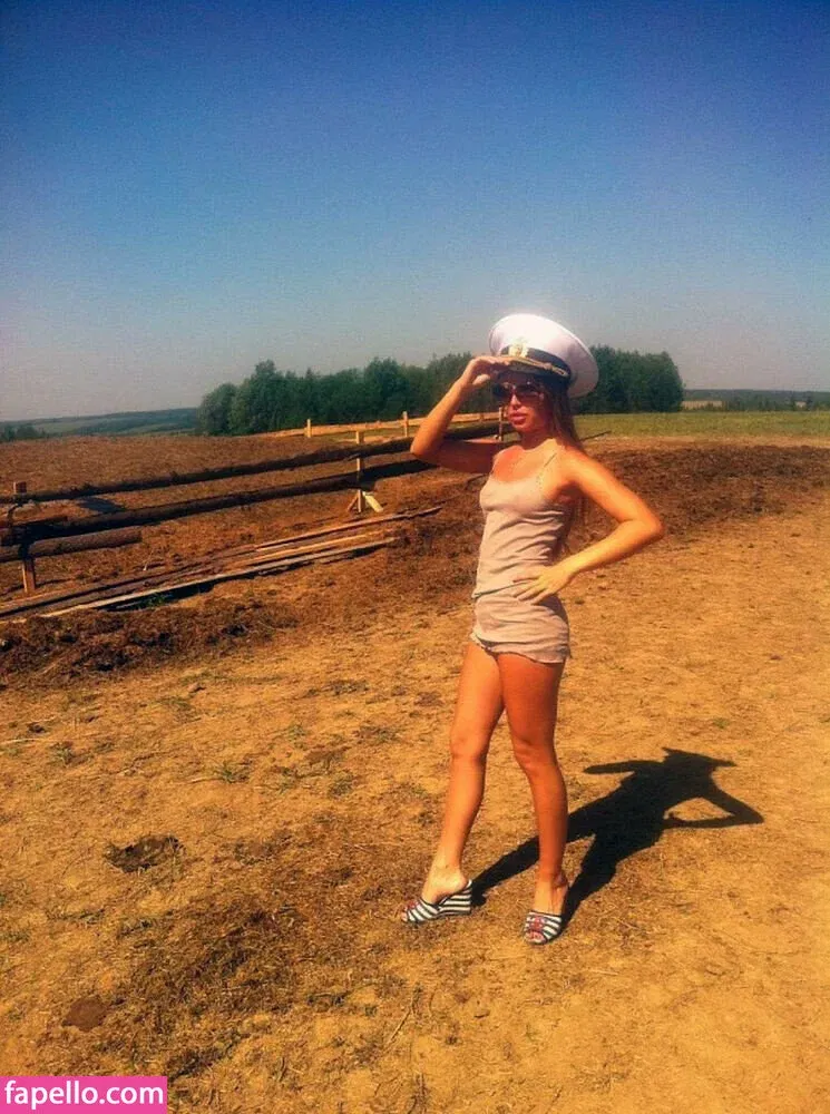 Julia Mikhalkova Onlyfans Photo Gallery 