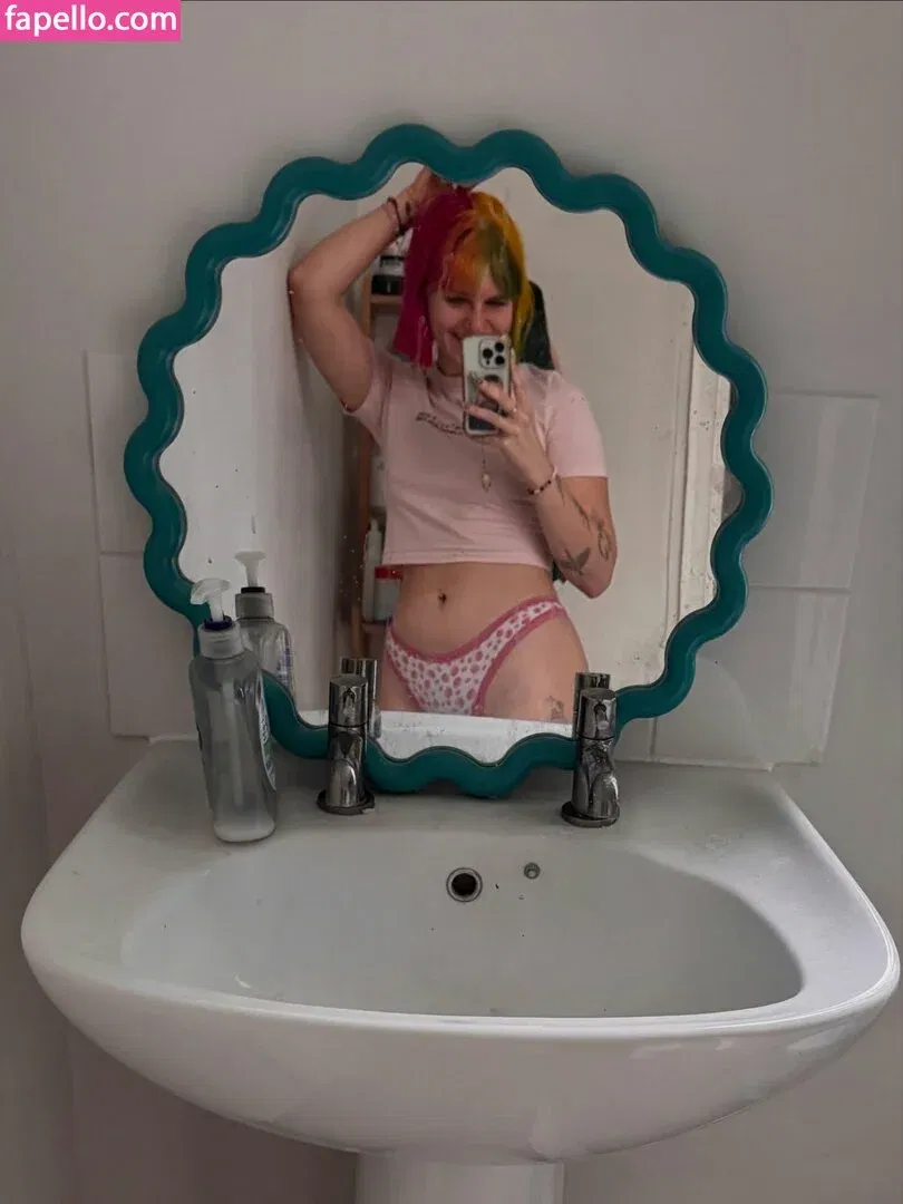 The Queer Kiwi Onlyfans Photo Gallery 