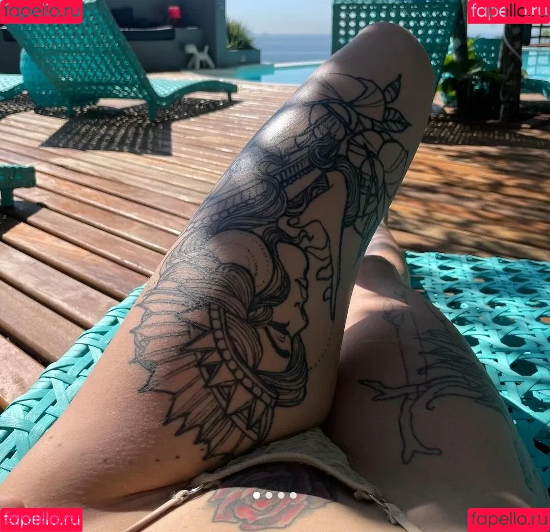 Hannah Simoes Onlyfans Photo Gallery 