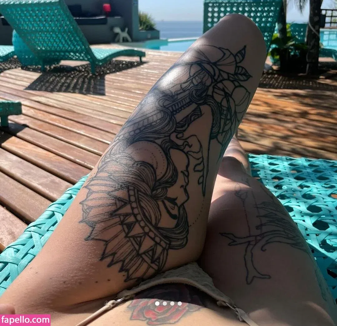 Hannah Simoes Onlyfans Photo Gallery 