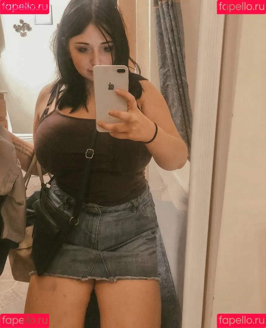 Emaliehall Onlyfans Photo Gallery 