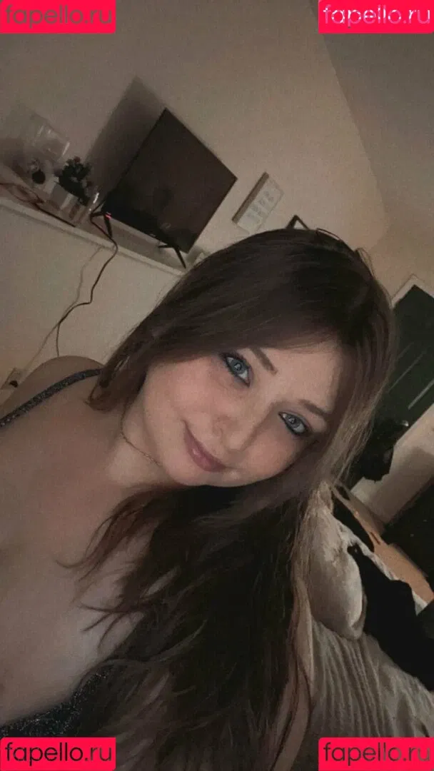 Emaliehall Onlyfans Photo Gallery 