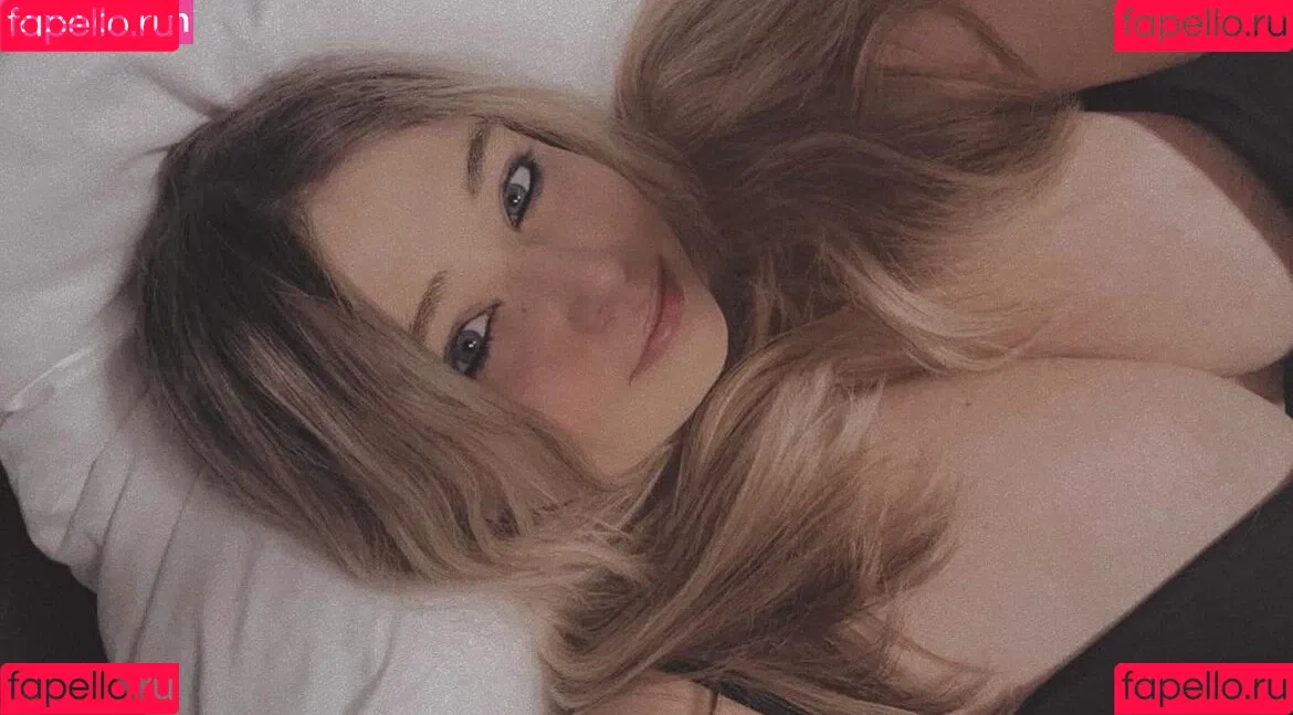 Emaliehall Onlyfans Photo Gallery 