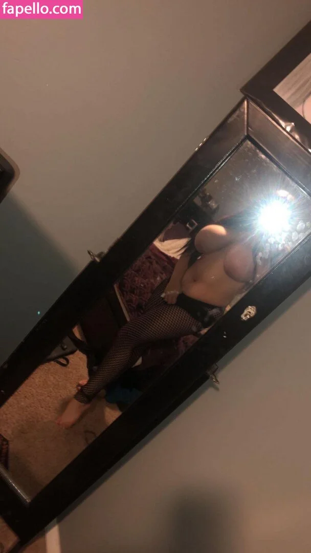 Emaliehall Onlyfans Photo Gallery 