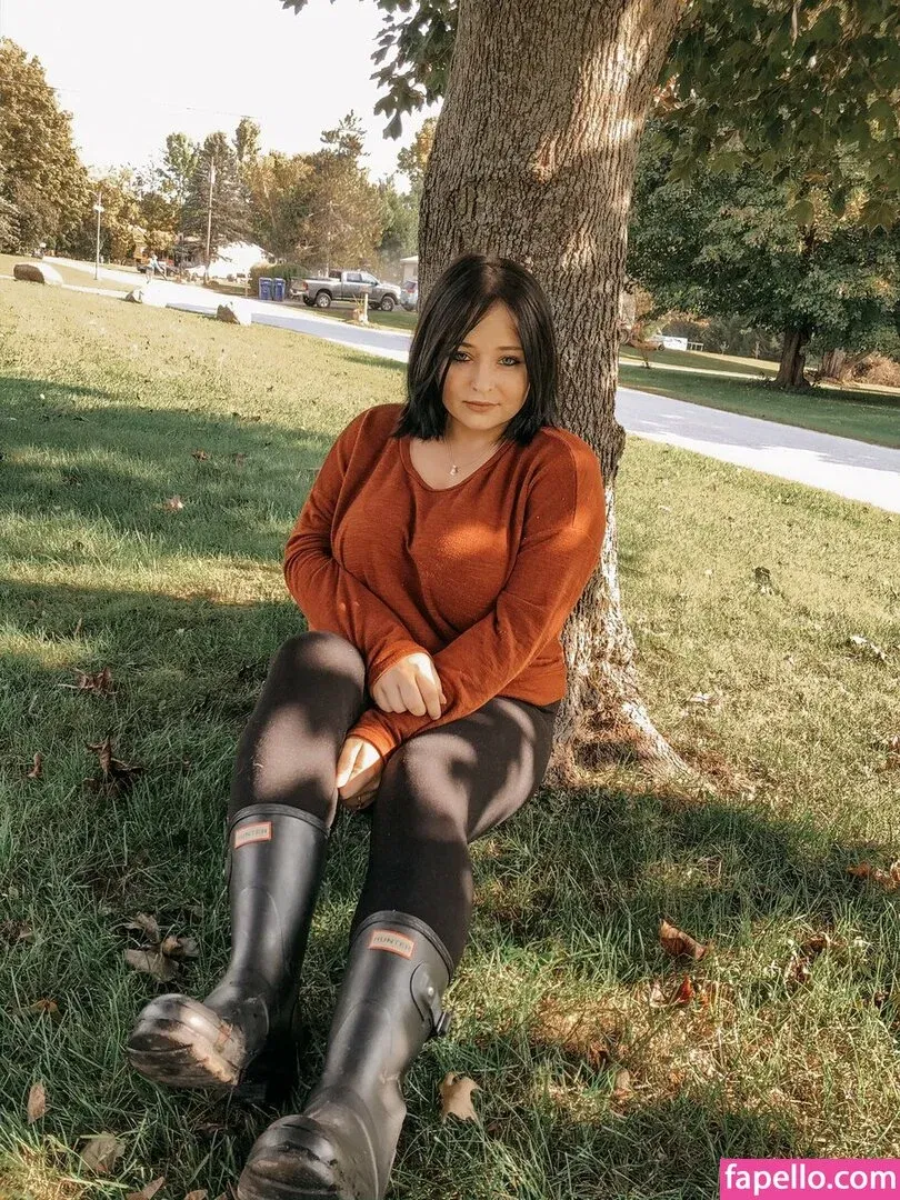 Emaliehall Onlyfans Photo Gallery 