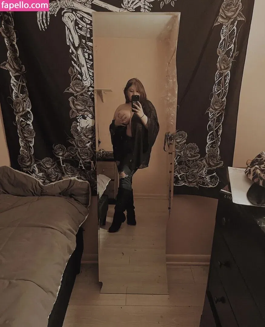 Emaliehall Onlyfans Photo Gallery 