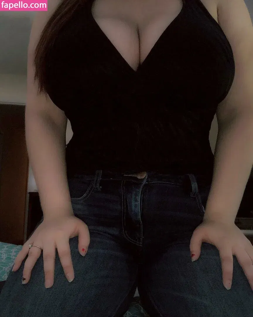 Emaliehall Onlyfans Photo Gallery 