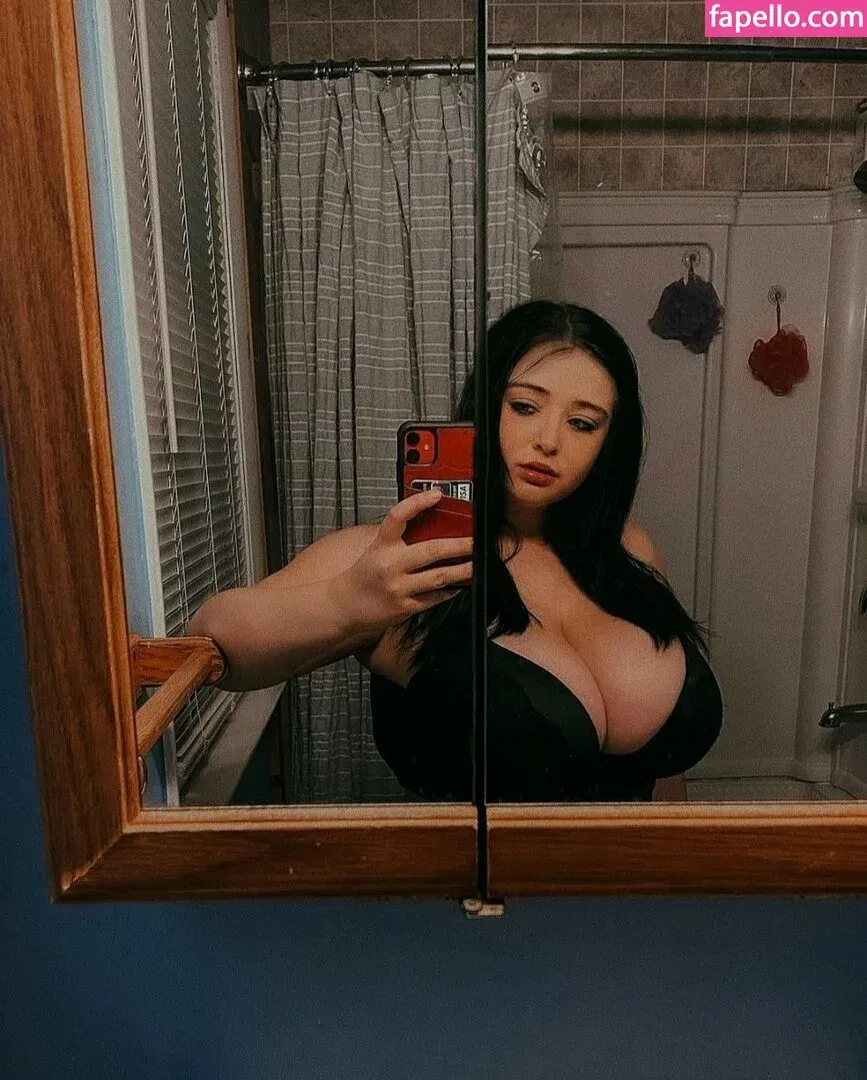 Emaliehall Onlyfans Photo Gallery 