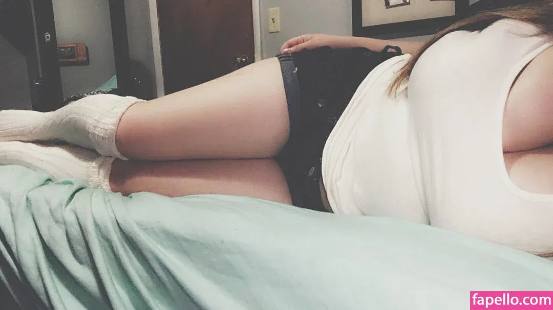 Emaliehall Onlyfans Photo Gallery 