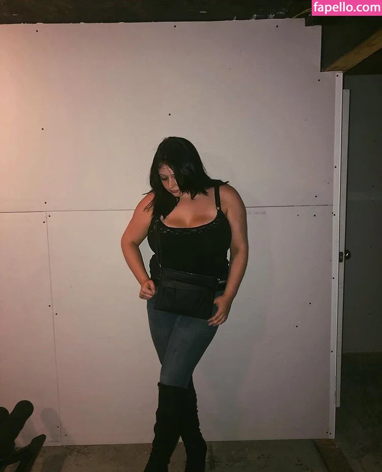 Emaliehall Onlyfans Photo Gallery 