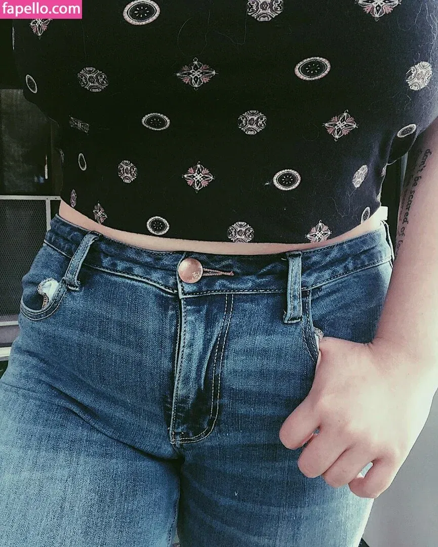 Emaliehall Onlyfans Photo Gallery 