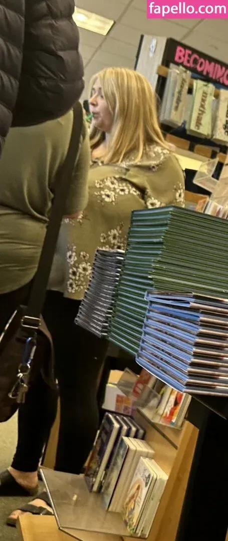 Emaliehall Onlyfans Photo Gallery 