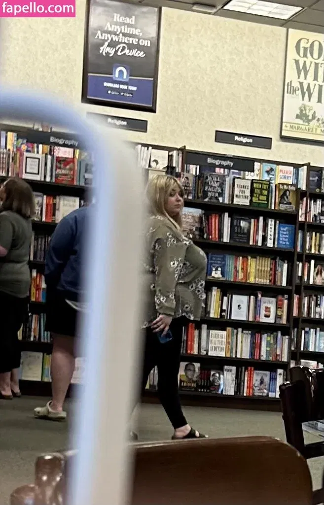 Emaliehall Onlyfans Photo Gallery 