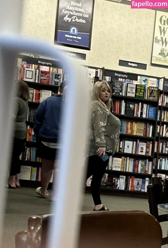 Emaliehall Onlyfans Photo Gallery 