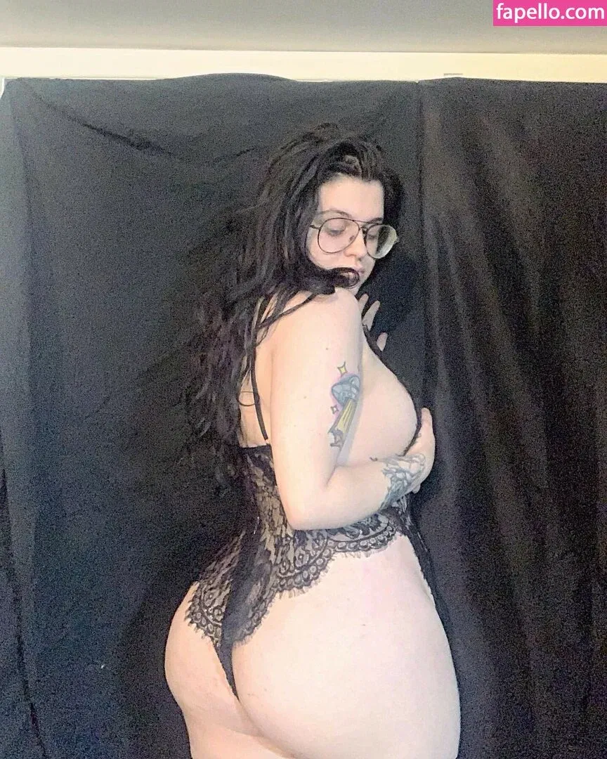 Periodpriestess Onlyfans Photo Gallery 