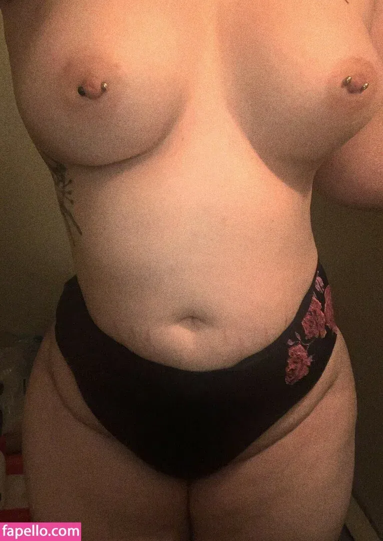 Periodpriestess Onlyfans Photo Gallery 