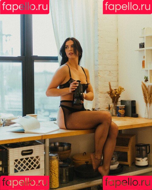 Valeria Kalabina Onlyfans Photo Gallery 