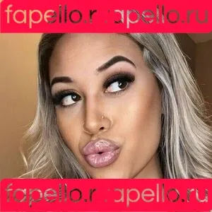 Silicone Babe Onlyfans Photo Gallery 