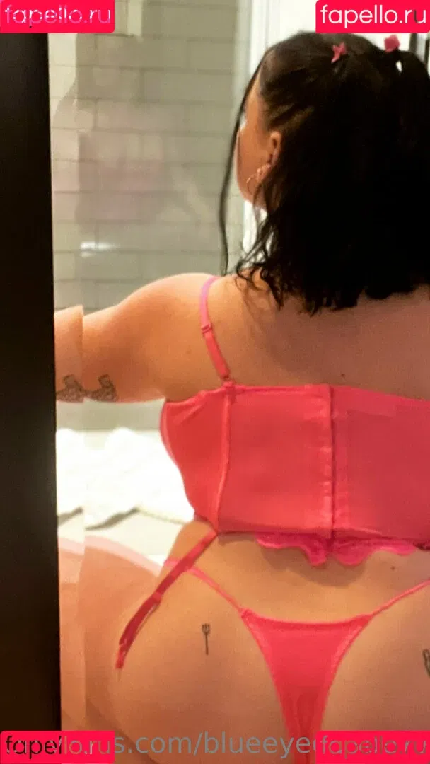 blueeyedbabe777 Onlyfans Photo Gallery 