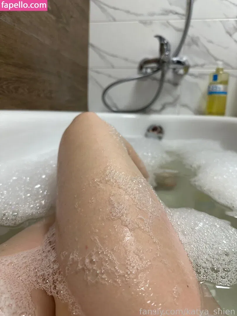 katya_shien Onlyfans Photo Gallery 