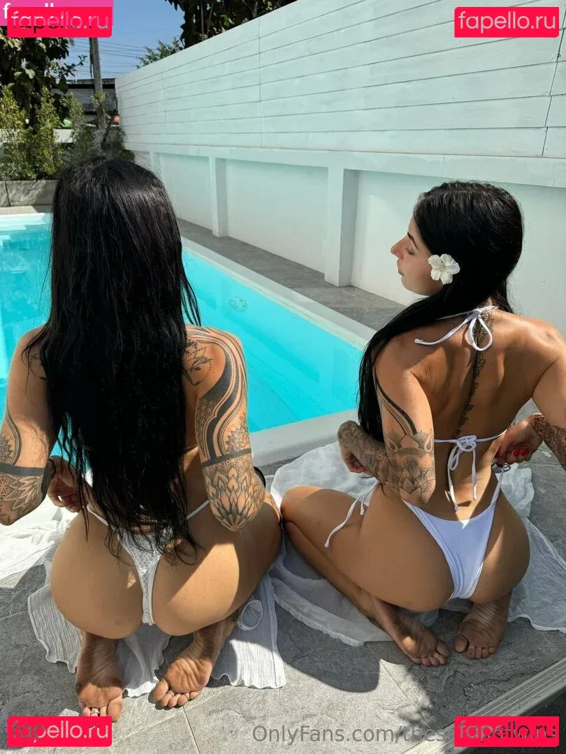 theserenotwins Onlyfans Photo Gallery 