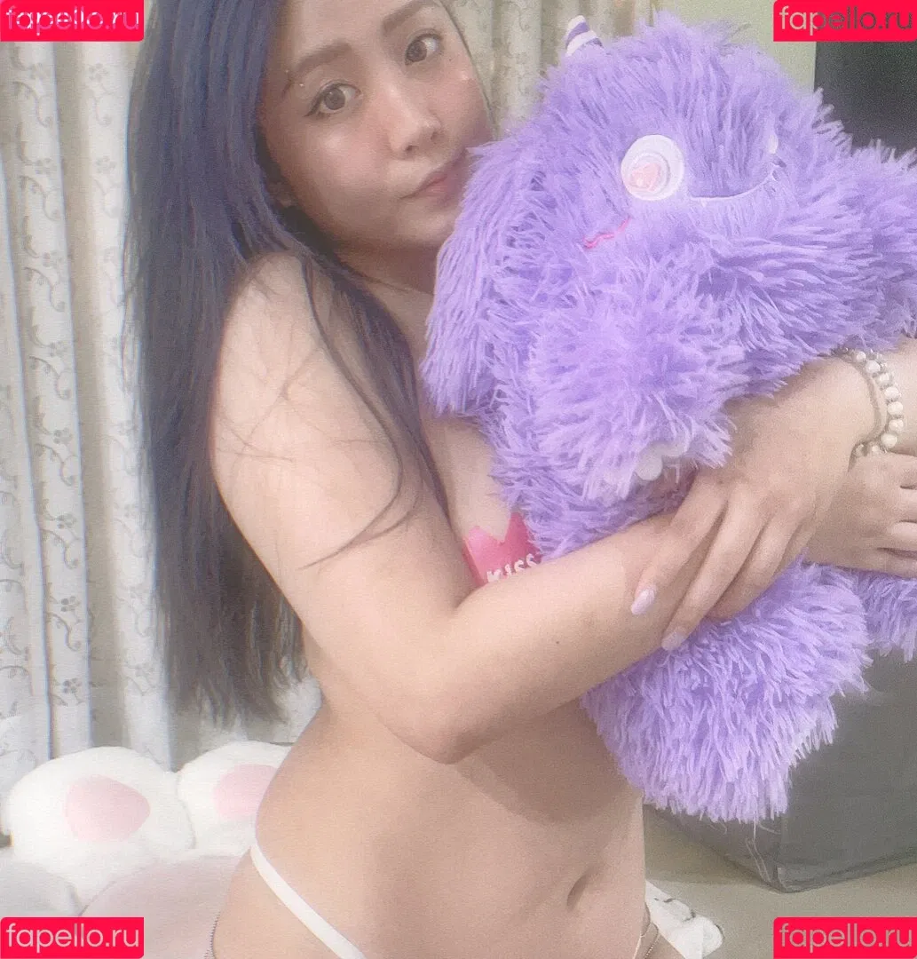 babyhsu888 Onlyfans Photo Gallery 