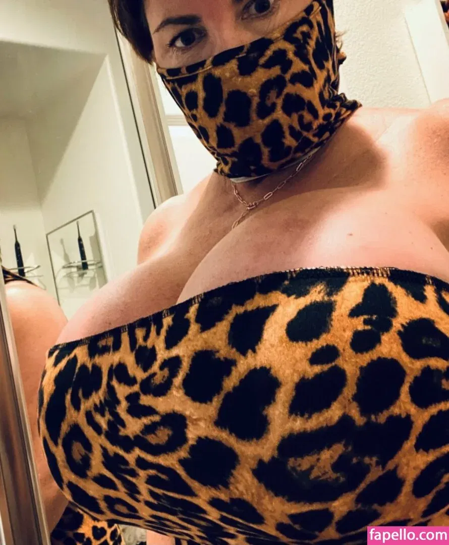 Jeri Juggies Onlyfans Photo Gallery 