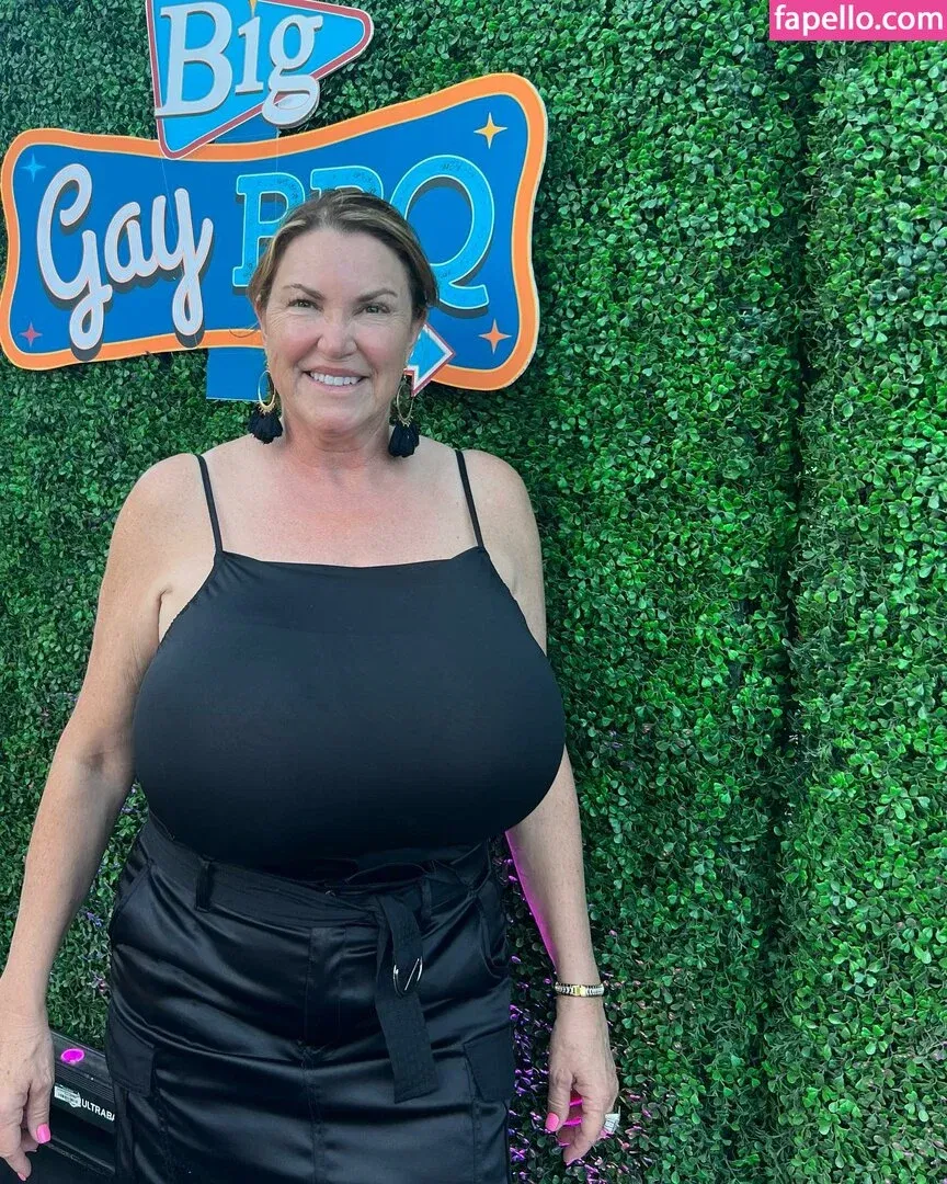 Jeri Juggies Onlyfans Photo Gallery 